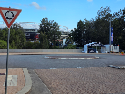 호주 라운드어바웃과 표지판